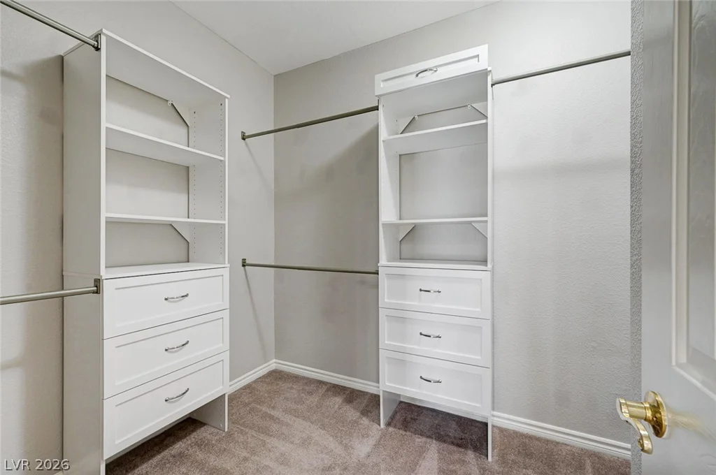 933 Bannockburn, Las Vegas, NV 89145