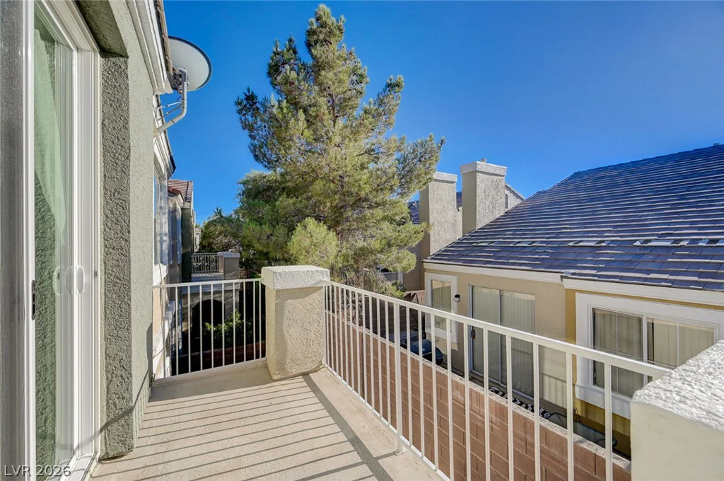 933 Bannockburn, Las Vegas, NV 89145