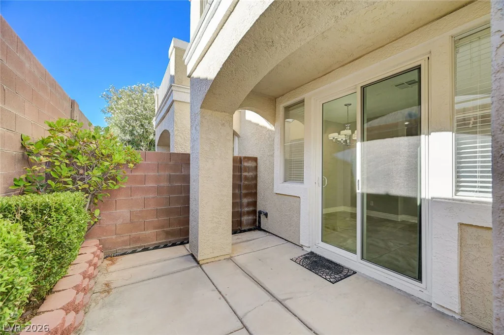 933 Bannockburn, Las Vegas, NV 89145