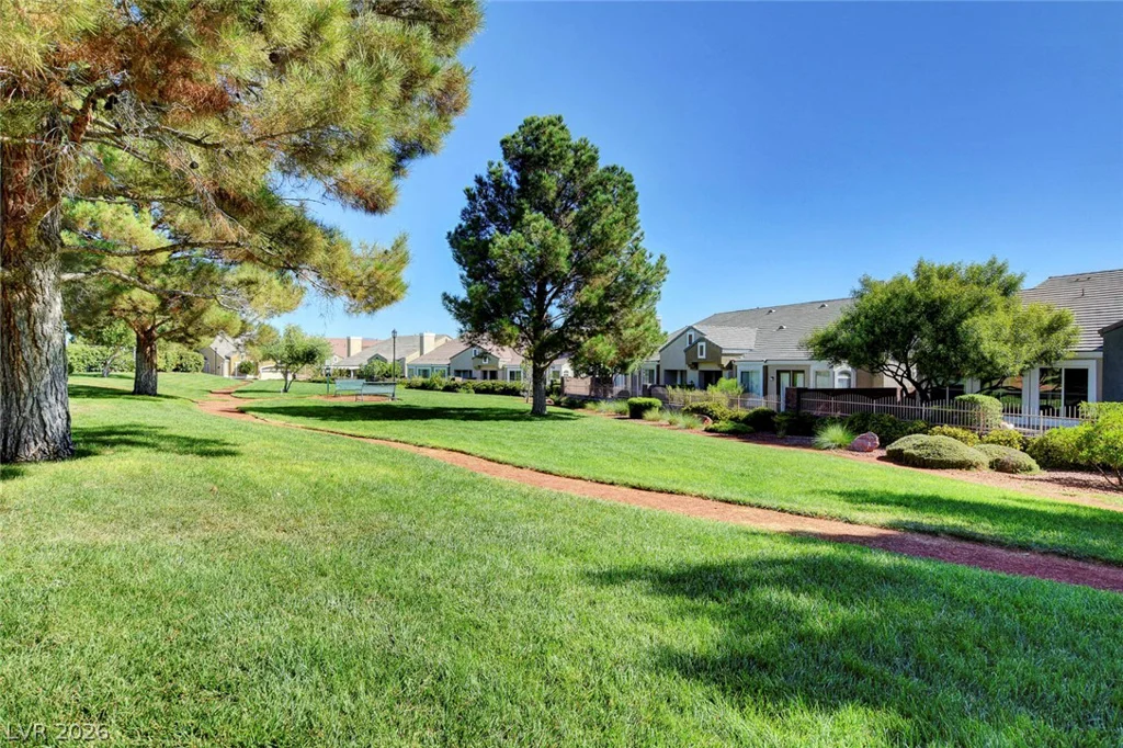 933 Bannockburn, Las Vegas, NV 89145