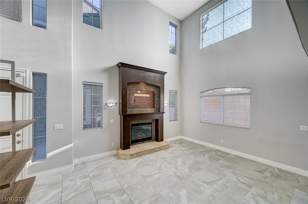 933 Bannockburn, Las Vegas, NV 89145