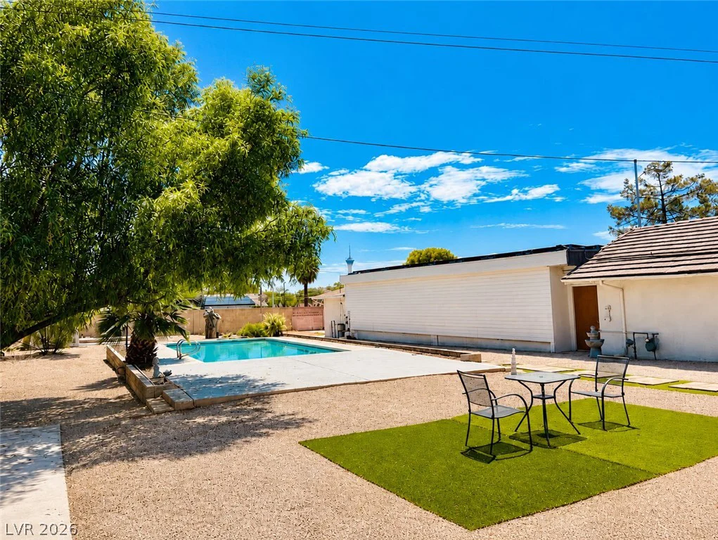 845 Kenny, Las Vegas, NV 89107