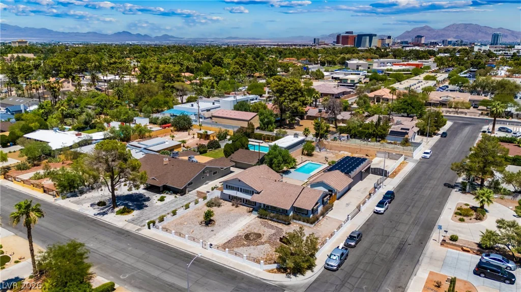 845 Kenny, Las Vegas, NV 89107
