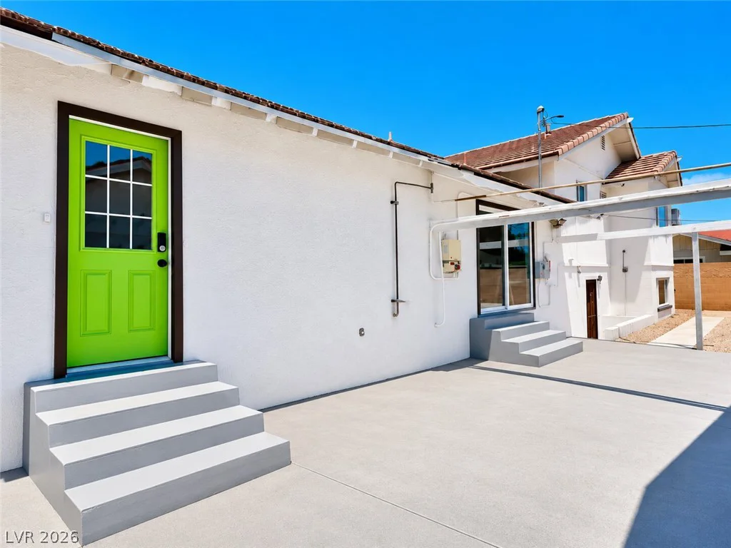 845 Kenny, Las Vegas, NV 89107