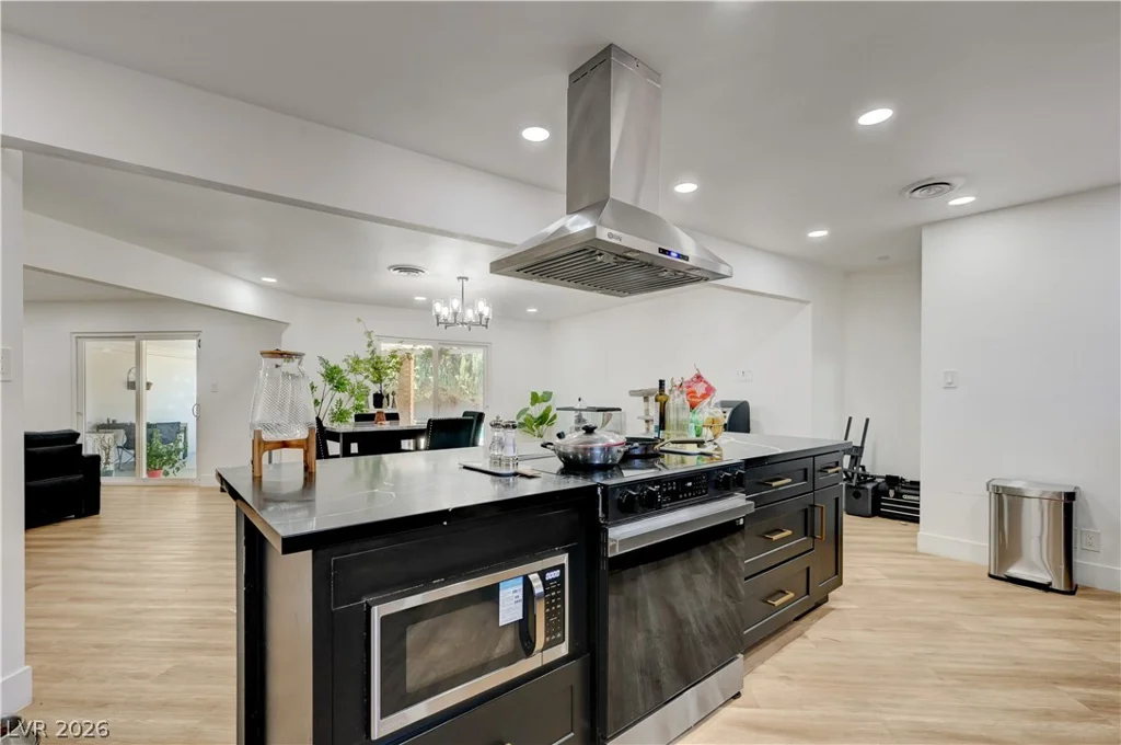4412 Denia, Las Vegas, NV 89108