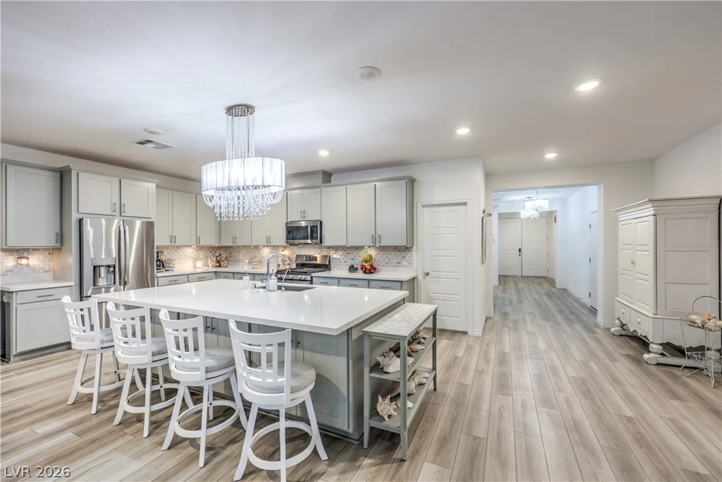 10090 Desert Azure, Las Vegas, NV 89178