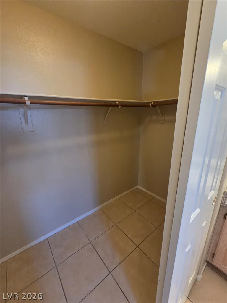 3913 Hampton Grove, Las Vegas, NV 89129