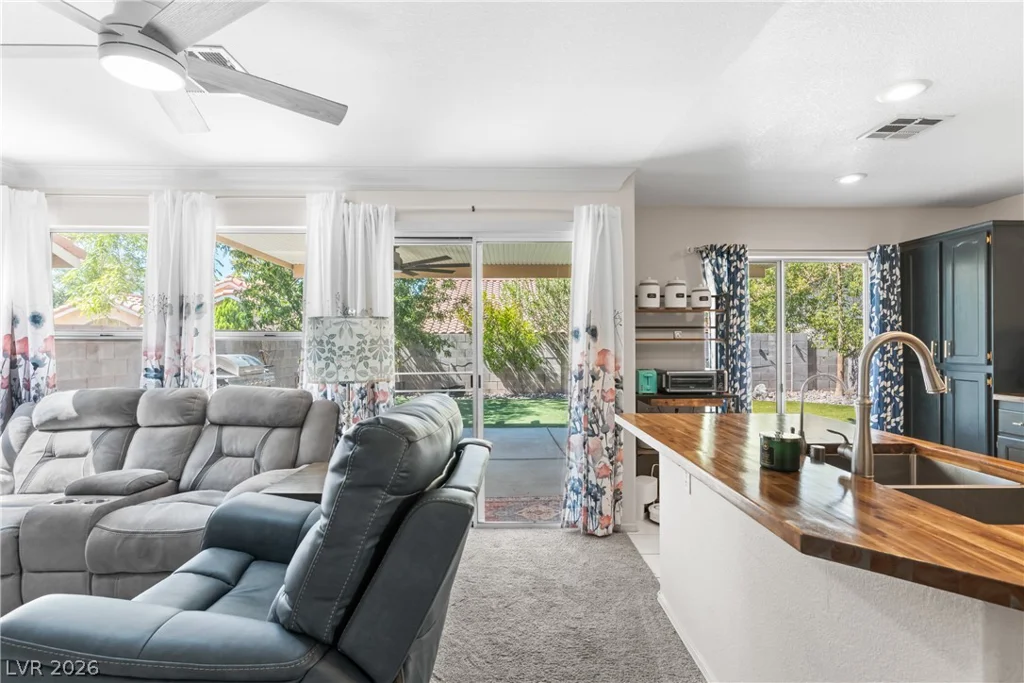 2444 Avenida Flores, Henderson, NV 89074