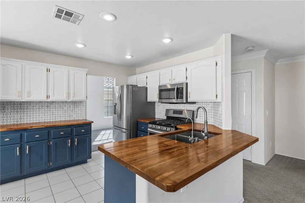 2444 Avenida Flores, Henderson, NV 89074