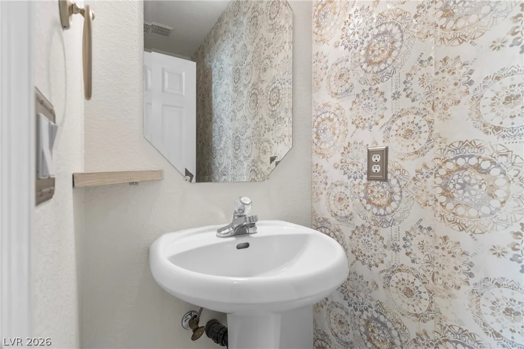 2444 Avenida Flores, Henderson, NV 89074