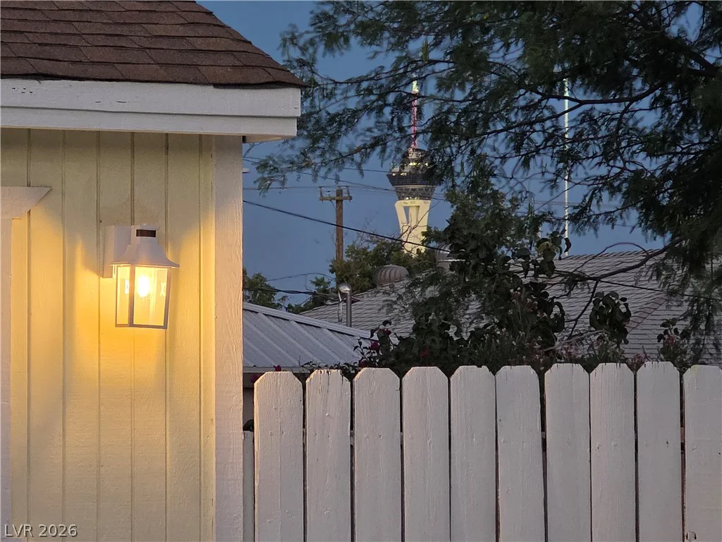 4219 Fulton, Las Vegas, NV 89107