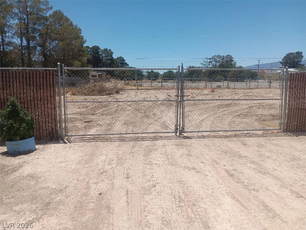 4031 Cheyenne, Pahrump, NV 89061