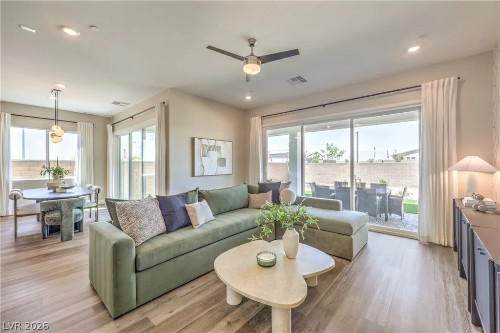 7916 Arial Bay, North Las Vegas, NV 89084