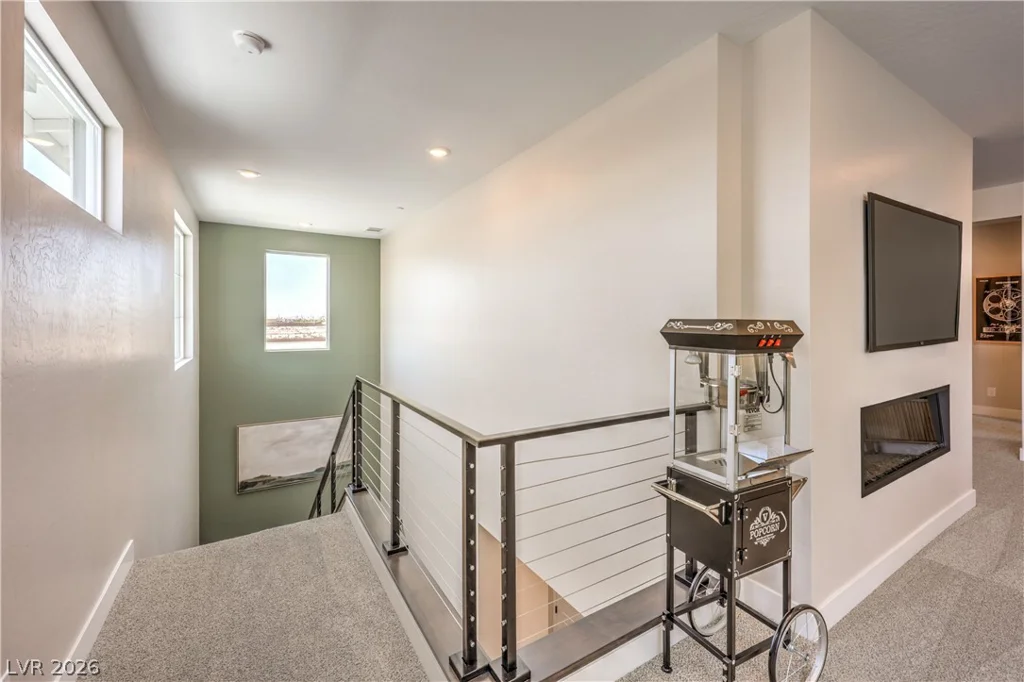 7916 Arial Bay, North Las Vegas, NV 89084