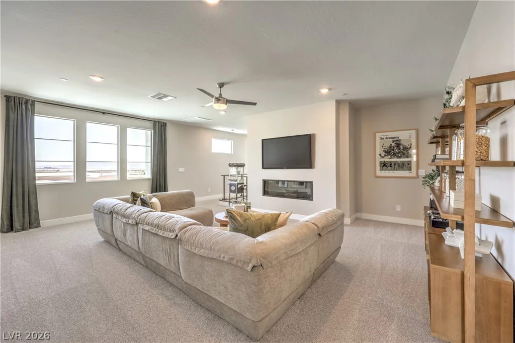 7916 Arial Bay, North Las Vegas, NV 89084