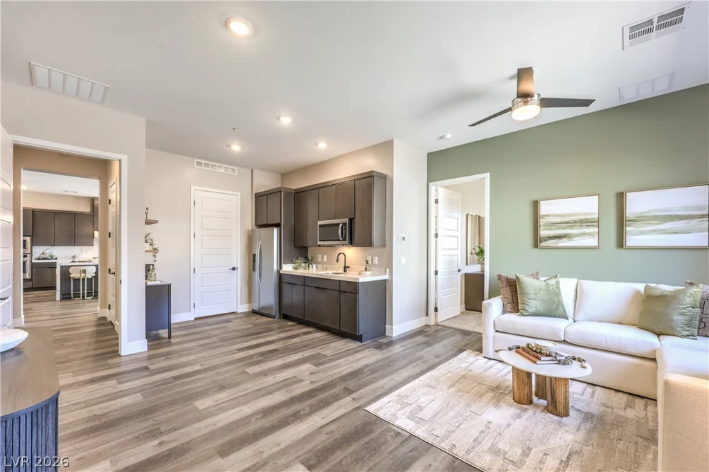 7916 Arial Bay, North Las Vegas, NV 89084