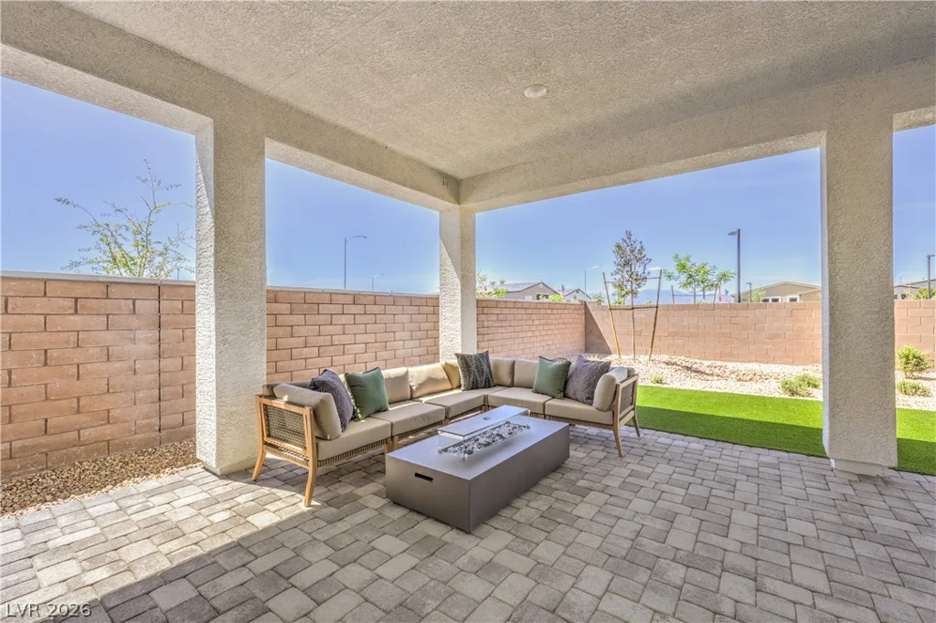 7916 Arial Bay, North Las Vegas, NV 89084