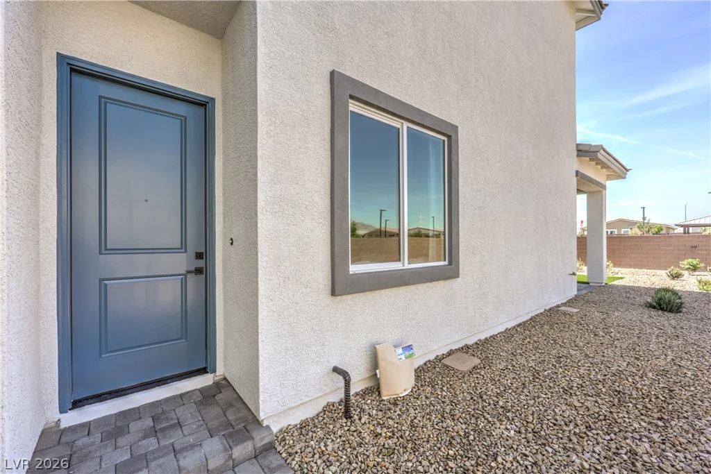 7916 Arial Bay, North Las Vegas, NV 89084