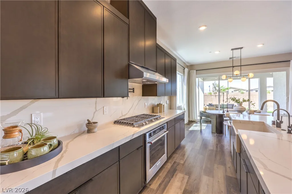 7916 Arial Bay, North Las Vegas, NV 89084
