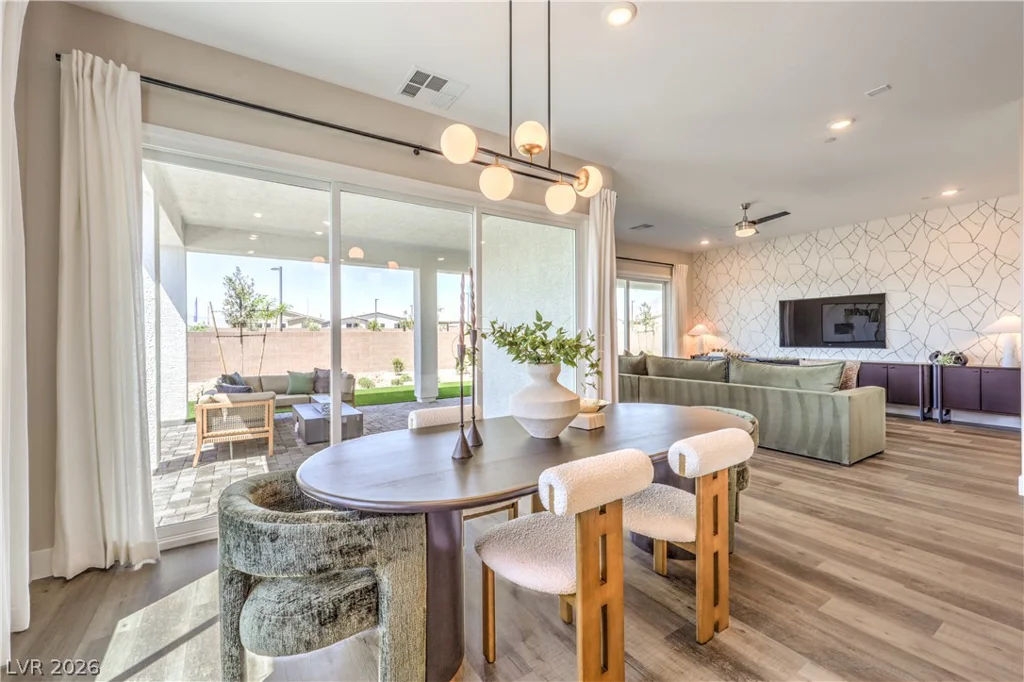 7916 Arial Bay, North Las Vegas, NV 89084