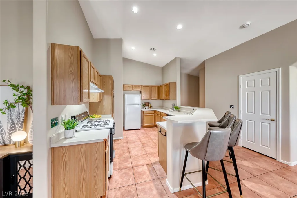 6255 Dan Blocker, Henderson, NV 89011