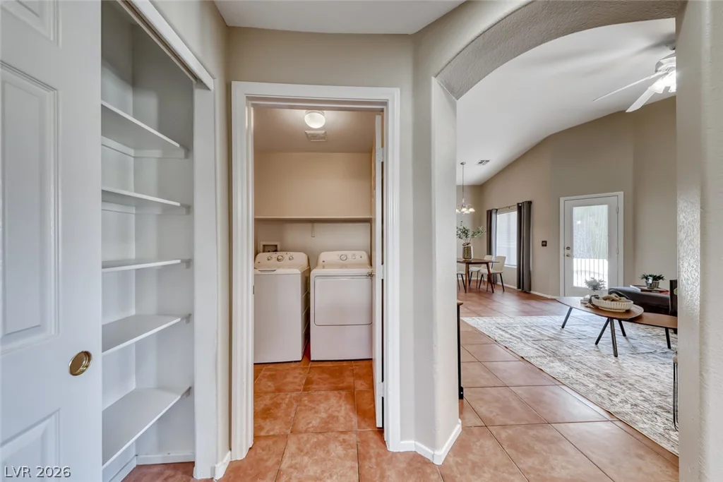 6255 Dan Blocker, Henderson, NV 89011