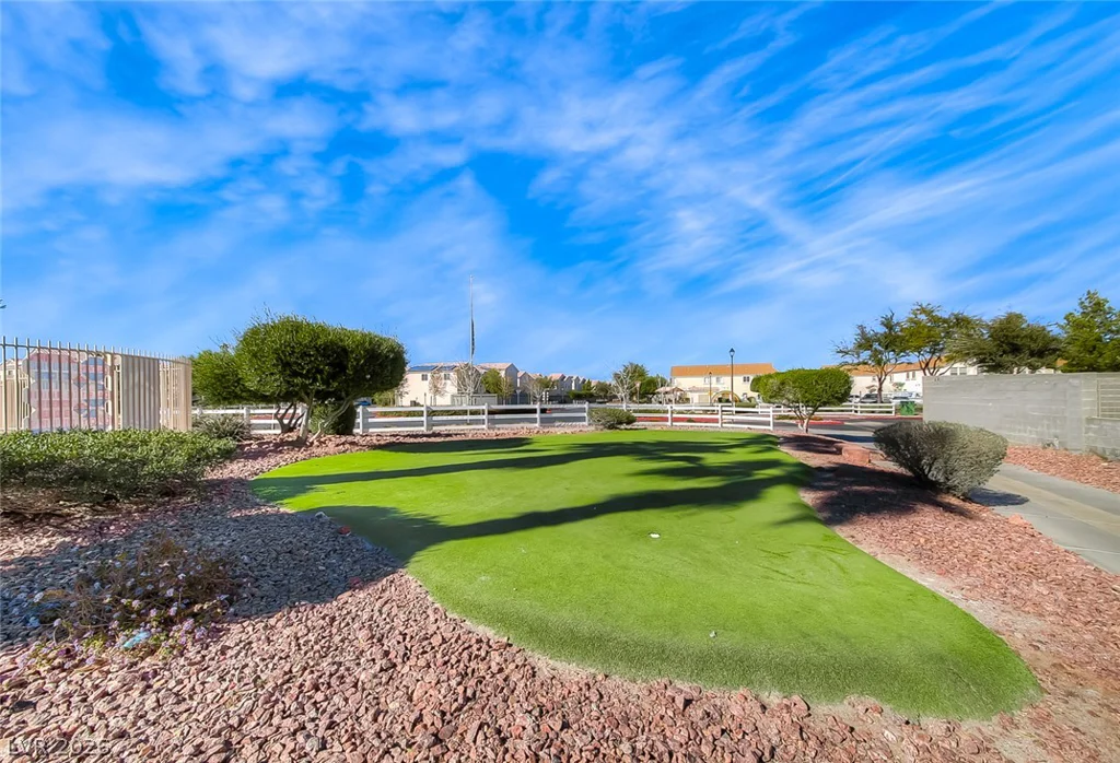 6255 Dan Blocker, Henderson, NV 89011