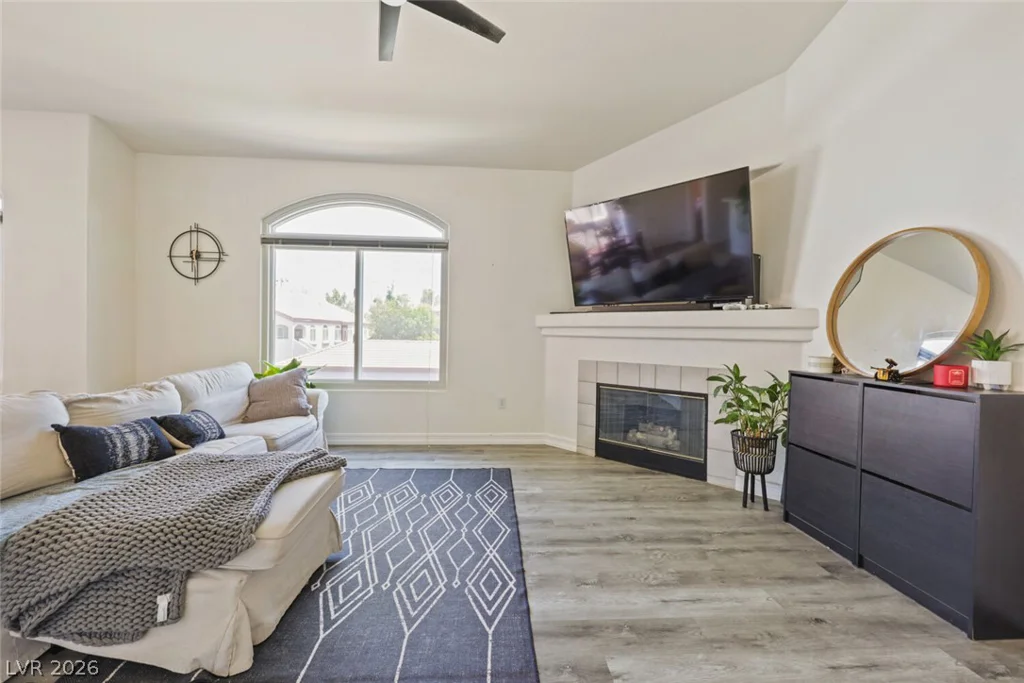 700 Carnegie, Henderson, NV 89052