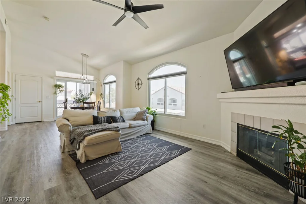 700 Carnegie, Henderson, NV 89052