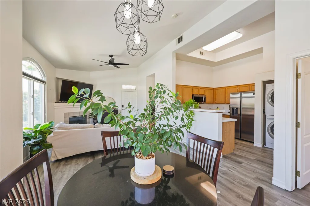 700 Carnegie, Henderson, NV 89052