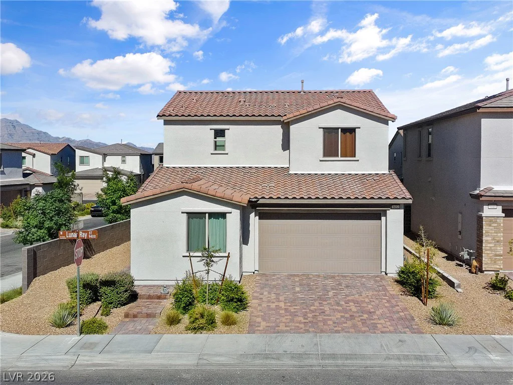 9452 Lunar Ray, Las Vegas, NV 89143