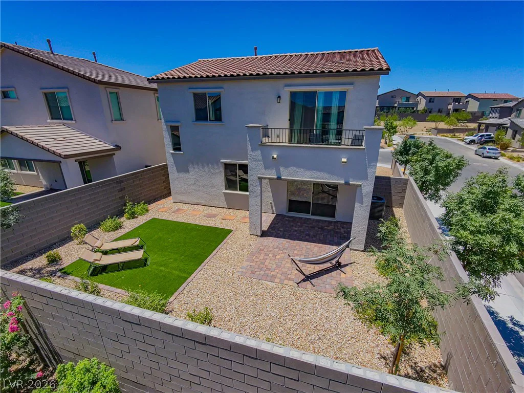 9452 Lunar Ray, Las Vegas, NV 89143