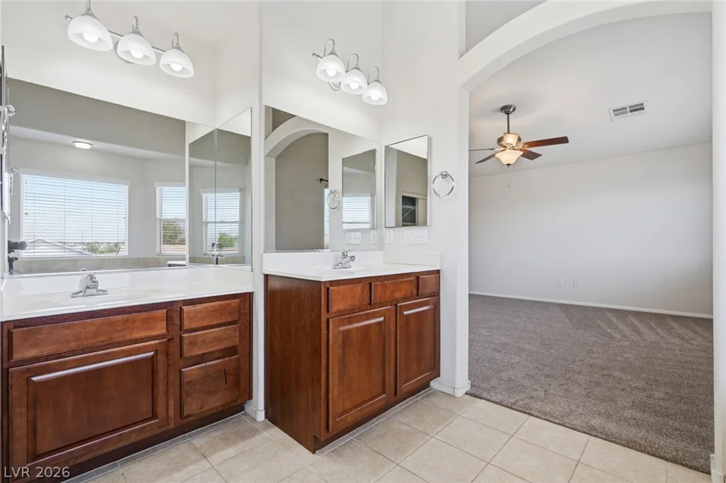 448 Paris Pearl, North Las Vegas, NV 89031