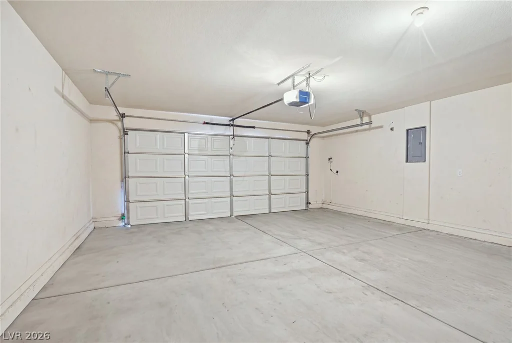 448 Paris Pearl, North Las Vegas, NV 89031