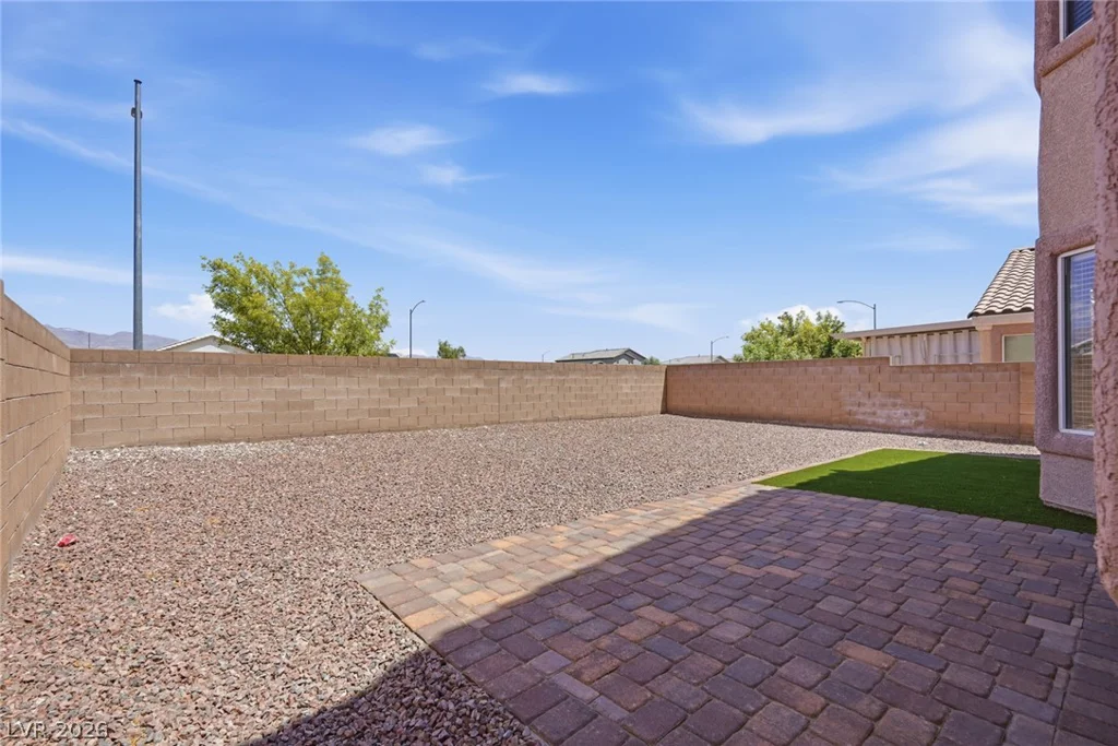 448 Paris Pearl, North Las Vegas, NV 89031