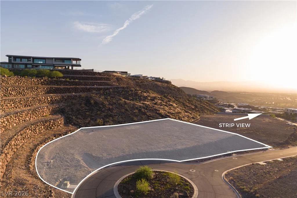 11 Horseshoe Rock, Henderson, NV 89012