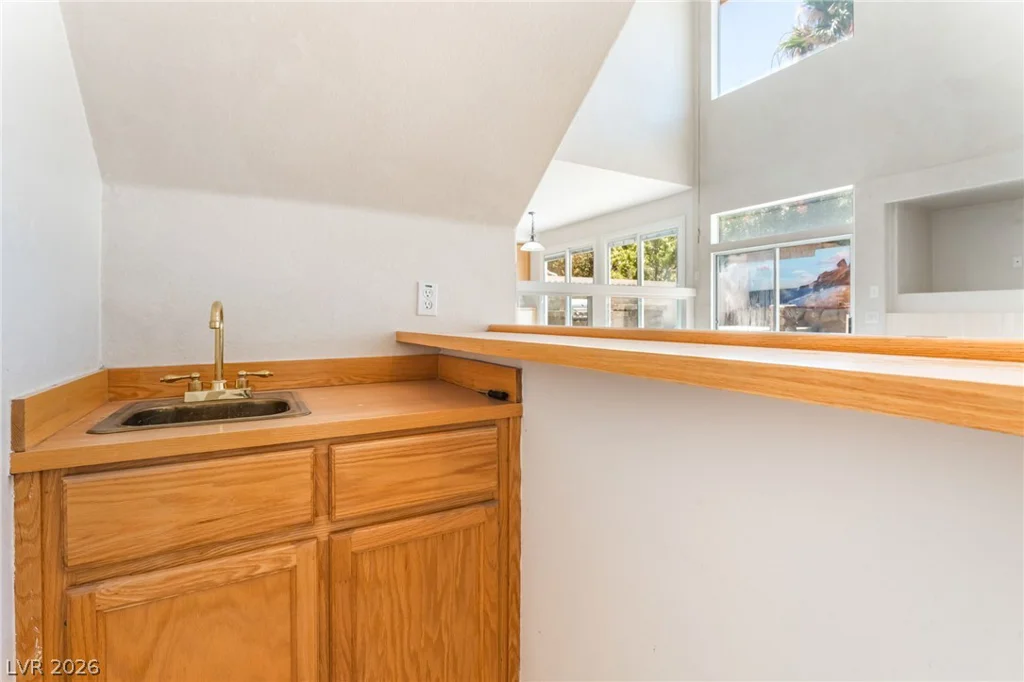 3617 Carol Lark, Las Vegas, NV 89129