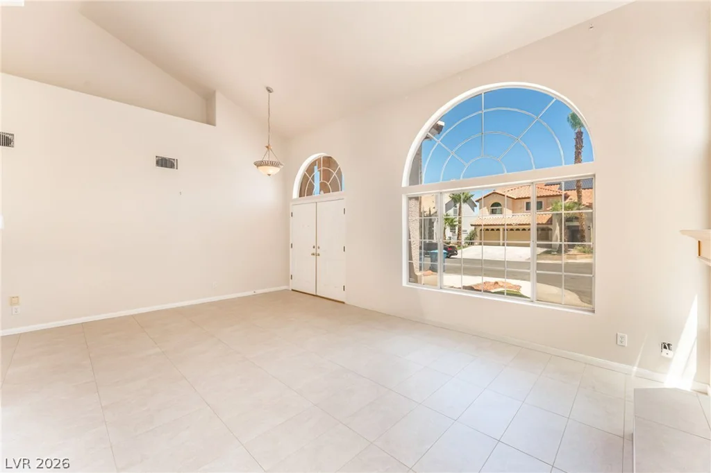 3617 Carol Lark, Las Vegas, NV 89129