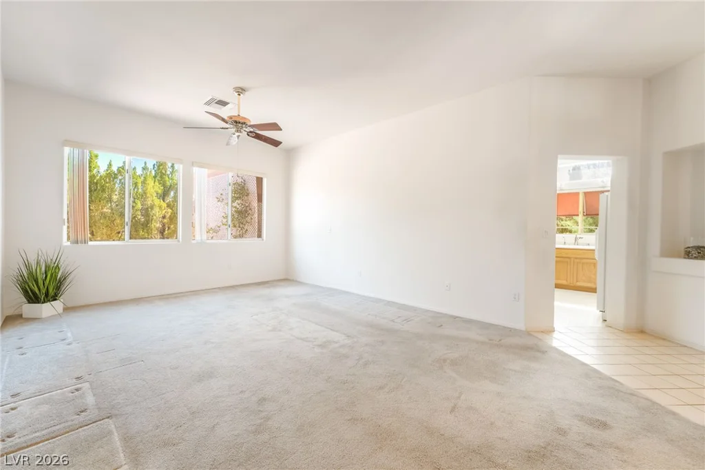 10300 Sawmill, Las Vegas, NV 89134