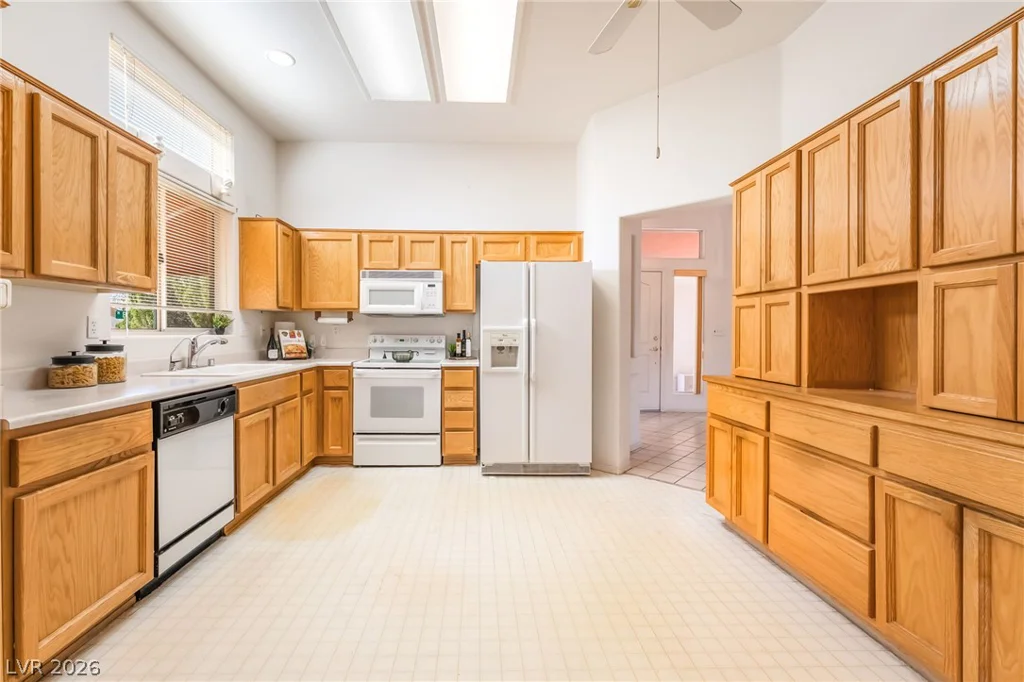 10300 Sawmill, Las Vegas, NV 89134