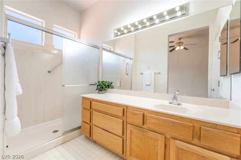10300 Sawmill, Las Vegas, NV 89134