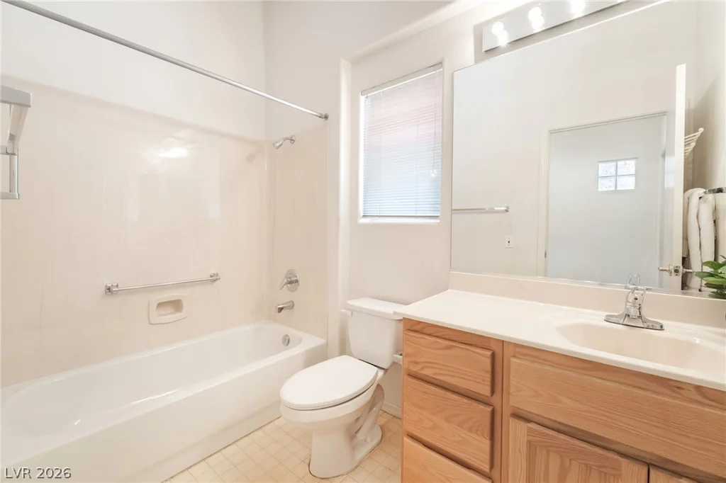 10300 Sawmill, Las Vegas, NV 89134