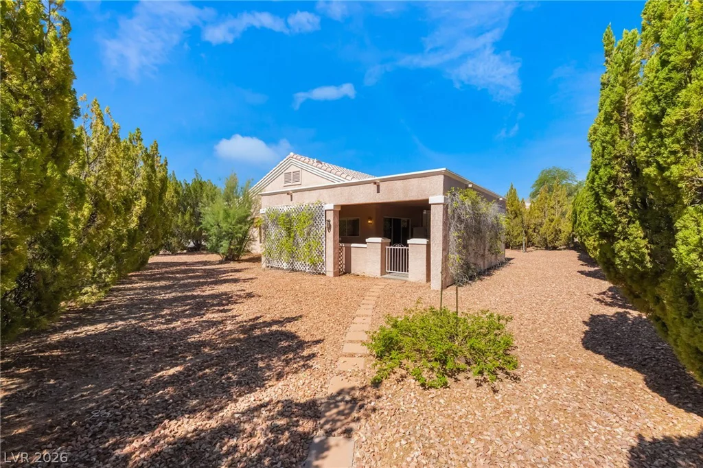 10300 Sawmill, Las Vegas, NV 89134