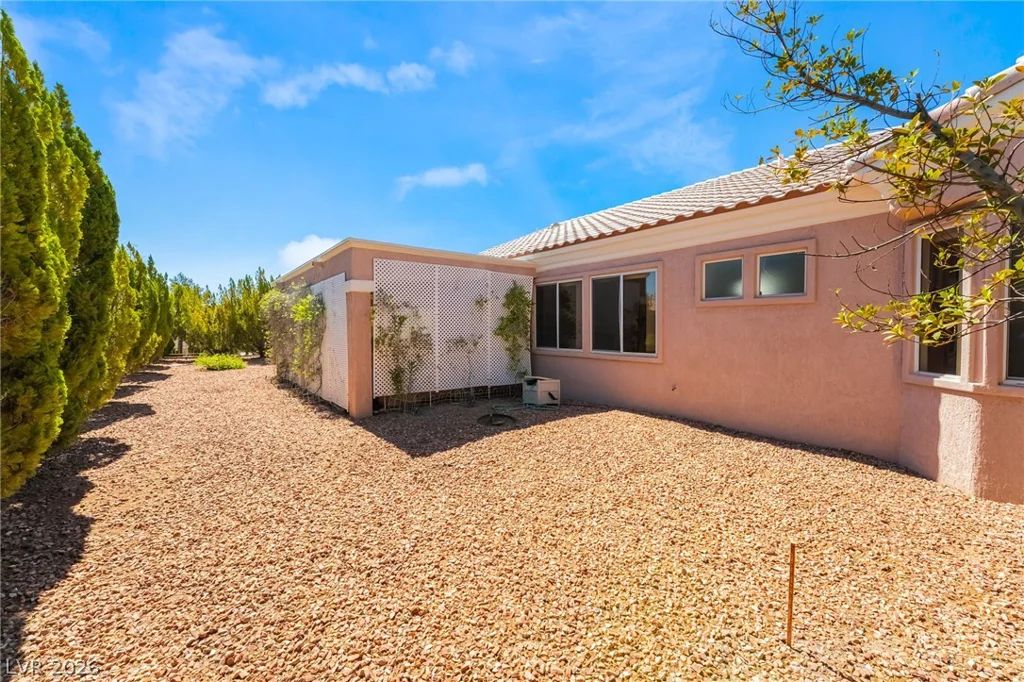 10300 Sawmill, Las Vegas, NV 89134
