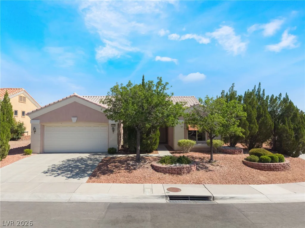 10300 Sawmill, Las Vegas, NV 89134
