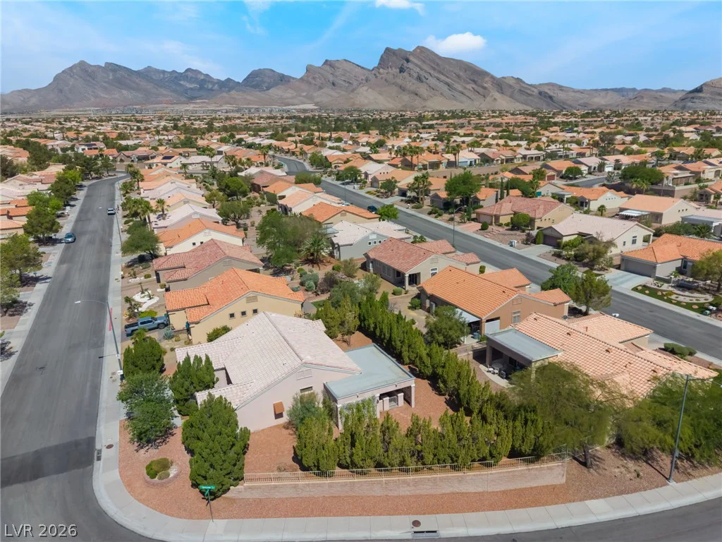 10300 Sawmill, Las Vegas, NV 89134
