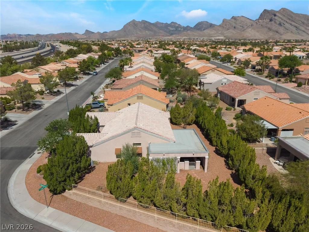 10300 Sawmill, Las Vegas, NV 89134