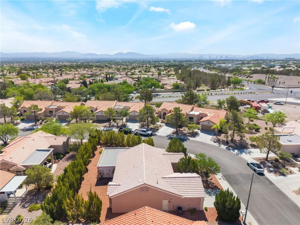 10300 Sawmill, Las Vegas, NV 89134