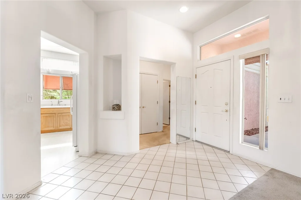10300 Sawmill, Las Vegas, NV 89134