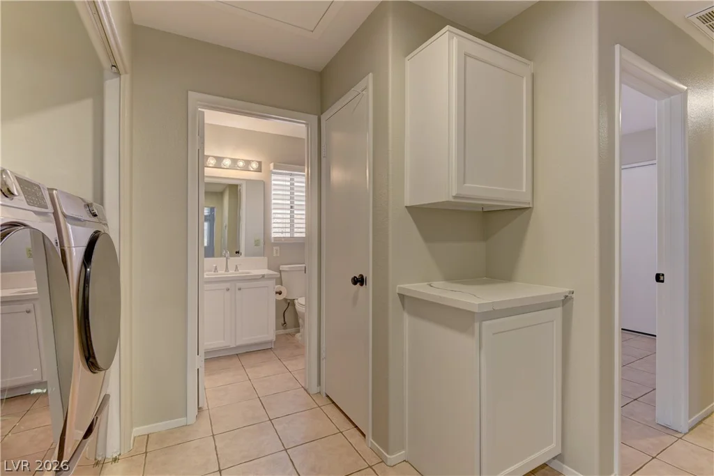 1253 TARAMAR, Las Vegas, NV 89031